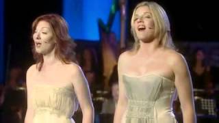 Hayley Westenra with Celtic Woman  Over the Rainbow Live mp4 [upl. by Adnole]