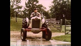 The new Ford Tractor 1953 [upl. by Skilken]