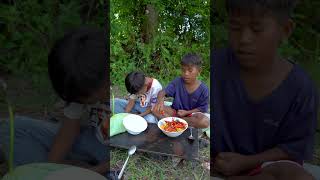 Outdoorfood  U Are so Kind Bro Survivalfood forest outdoor camping bushcraft foodfun [upl. by Gaidano570]