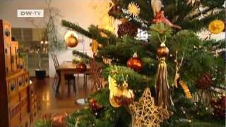 Der perfekt geschmückte Weihnachtsbaum  euromaxx  Auftrag Frohes Fest [upl. by Ariela]