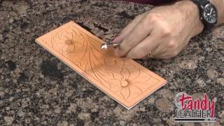 Learning Leathercraft with Jim Linnell Lesson 3 Flower Centers and the Camouflage Tool [upl. by Occer]