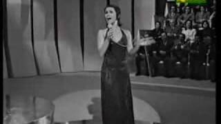 Elis Regina na ITALIA  RAI  TEATRO 10 1972flv [upl. by Fitting]