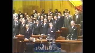 Ceausescu canta imnul Romaniei „Trei culori” Sala Palatului noiembrie 1989 Yasser Arafat prezent [upl. by Garald]