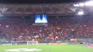 Himno quotRoma Roma Romaquot antes del AS RomaShakhtar Donetsk [upl. by Erdda]