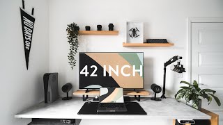 Is this 42quot OLED TV the Perfect Monitor 2022 LG C2 [upl. by Levenson]