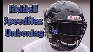 Comparing Riddell Speed and Riddell Speed Flex Football Helmets [upl. by Paton]