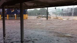 Toowoomba Flash Floods  Jan 10 2011  Easternwell [upl. by Ahsiya]