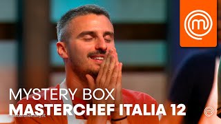 Roberto va agli assaggi della Mystery Box  MasterChef Italia 12 [upl. by Ardnad302]