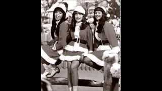 Sleigh Ride  The Ronettes [upl. by Naelopan]