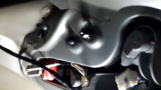 Как снять заднюю фару на toyota auris  How to remove a taillight on a toyota auris [upl. by Rebeh]