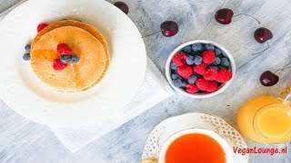 HAVERMOUT PANNENKOEKEN RECEPT VEGAN [upl. by Elletnahs]