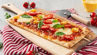 Margherita Flatbread Pizza  Fresh Homemade Pizza in 12 Minutes [upl. by Enilrek679]