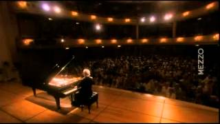 Beethoven Sonata N° 23 Appassionata Daniel Barenboim [upl. by Yolane]