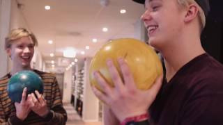 Bowling m Kjartan Lauritzen 777tv [upl. by Ecirp]