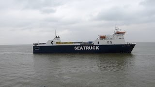 RoRo Ferry CLIPPER POINT arriving in Cuxhaven ImminghamUKCuxhavenGER [upl. by Ahkos398]