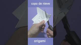 Copo de nieve de papel fácil y muy rápido ❄️ copo nieve papel tutorial shorts [upl. by Orv351]