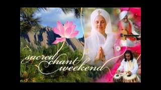 Snatam Kaur  Rakhe rakhan har slids [upl. by Gaskill]