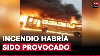 Incendio consumió cinco vehículos de una cochera de buses en Ventanilla [upl. by Sibbie]