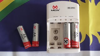 ÓTIMA ESCOLHA  Carregador de Pilhas da MOX  MO  CP51  Unboxing completo e primeiras impressões [upl. by Ynitsed]