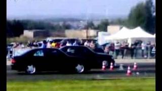 Mercedes Benz W124 E500 vs W210 E55 AMG [upl. by Cosette420]