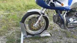 Die freistehende Motorradwippe quotMotowippe GRIPquot von motowippede [upl. by Ynabe]