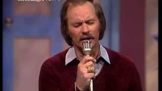 Vern Gosdin  If Youre Gonna Do Me Wrong Do It Right [upl. by Cassell]