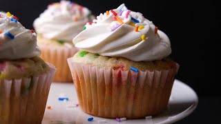 Easy Funfetti Cupcakes  Birthday Cupcakes Recipe [upl. by Zimmer]