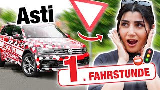 Erste Fahrstunde mit Asti 🚘  Fischer Academy  Die Fahrschule [upl. by Sigmund472]