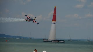 Besenyei Péter műrepülő bemutató 2019 Zamárdi Red Bull Air Race [upl. by Rosie]