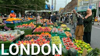 🇬🇧 LONDON STREET FOOD WALTHAMSTOW MARKET EAST LONDON WALK VIBRANT COMMUNITY 4K HDR [upl. by Hueston807]