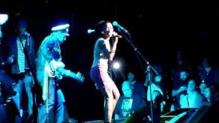 Gorillaz with Rosie Wilson  DARE Live HD 102710 Gibson Amphitheatre [upl. by Leggett]