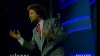 Beppe Grillo al Festival di Sanremo 1989 [upl. by Keppel]