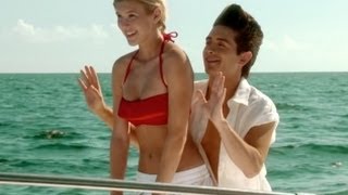 Funny Speed Boat Parasailing Fail Commercial Advertisement from Centraal Beheer Insurance 2012 [upl. by Abad]