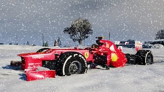 F1 CAR IN SNOW  MERRY CHRISTMAS [upl. by Jay957]