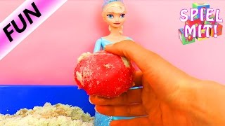 Heftige Entdeckung im Supersand  Elsa entdeckt mit Kathi Playdoh Glibber Ei im Magic Sand [upl. by Ylas928]