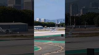 Cirrus SR20 G3 N258JS Santa Monica airport landing aviation airplane planespotting [upl. by Neerol]