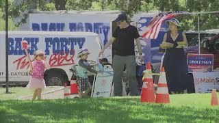 4th of July celebrations continue in Pleasant Hill despite heat [upl. by Frodeen]