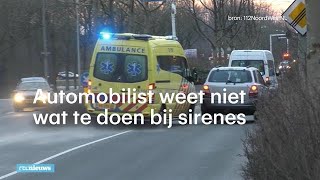 We snappen niets van zwaailichten ‘Mensen rijden zo de berm in  RTL NIEUWS [upl. by Lennon]