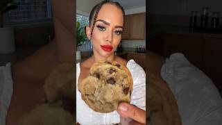 VEGAN CHOCOLATE CHIP COOKIES [upl. by Hanover314]