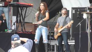 Gretchen Wilson Here for the Party Live at The Innsbrook Glen Allen Va 6512 Song 1 [upl. by Vincelette]