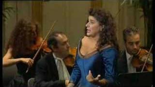 Cecilia Bartoli Sventurata navicella Vivaldi [upl. by Butterfield21]