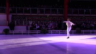 VIDEO Poitiers  léquipe de France de patinage enflamme la [upl. by Eisele633]