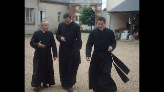 Pourquoi le célibat des prêtres catholiques [upl. by Feilak]