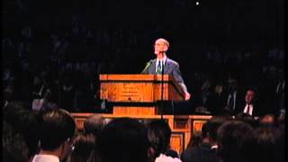 Making Covenants with God  Henry B Eyring [upl. by Siramad446]