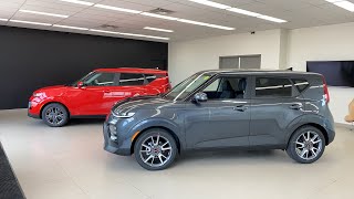 LIVE 2022 Kia Soul EX vs EX Premium A complete indepth comparison [upl. by Laup35]