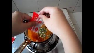 Lees Shin Ramyun Noodle Soup Nongshim [upl. by Sorodoeht]