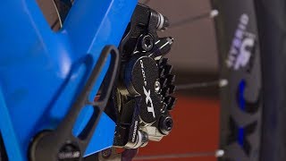 Shimano XT BRM8020 VierKolbenBremse  Eurobike 2017 [upl. by Alletniuq]