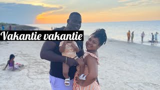 Nickerie Zeedijk Strand 🏝️🏖️ Surinaamse Doks😻😋 VLOGcation Day 3 [upl. by Odnuges]