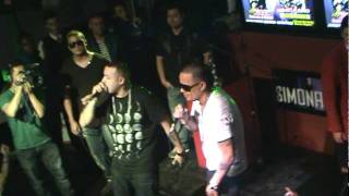 Piensas en mi  Nicky Jam Live [upl. by Mouldon450]