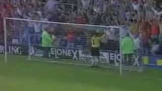 David Beckham Goal from Half Way Line [upl. by Selby]